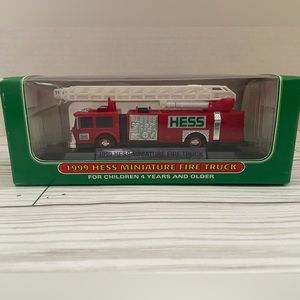 NIB 1999 Hess Miniature Fire Truck